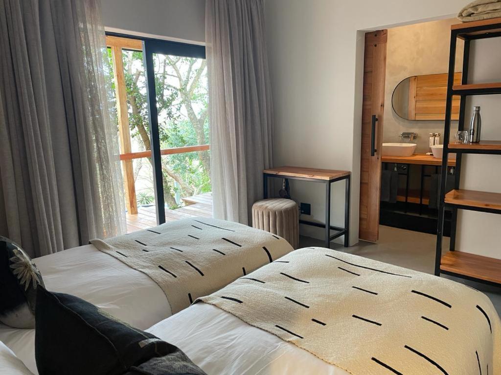Gwahumbe Game&Spa Mid Illovo Bagian luar foto