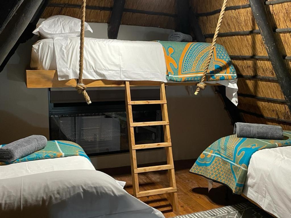 Gwahumbe Game&Spa Mid Illovo Bagian luar foto