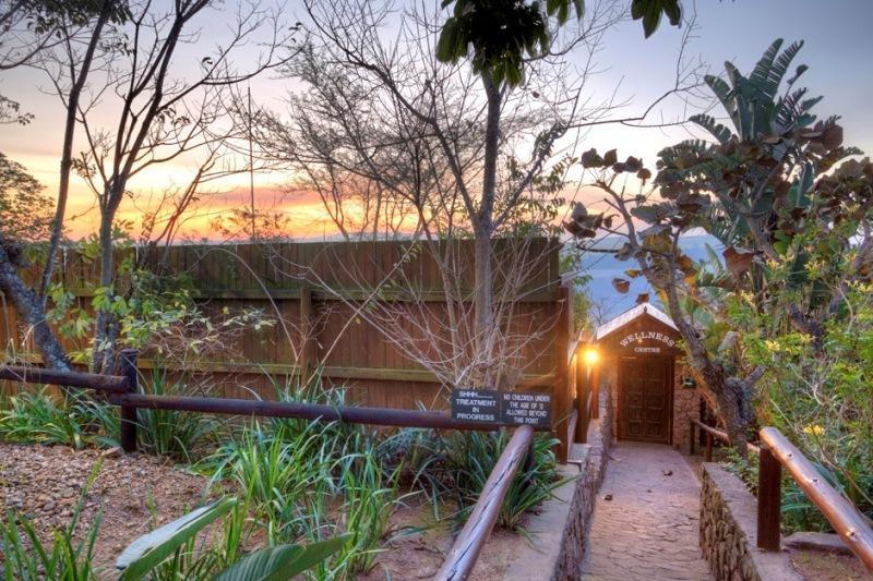 Gwahumbe Game&Spa Mid Illovo Bagian luar foto