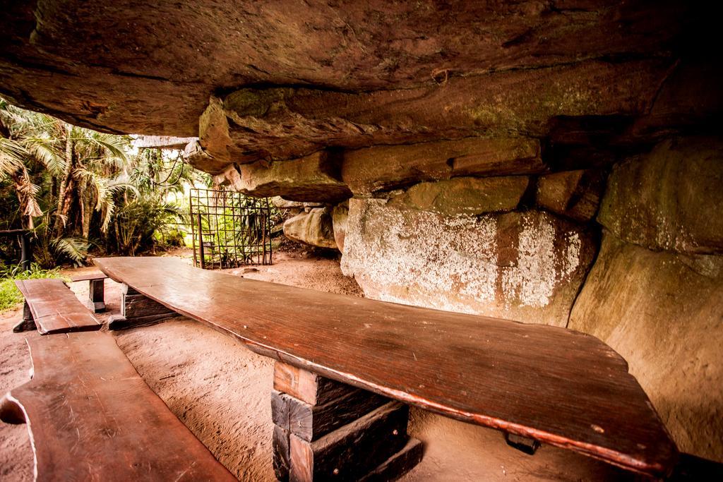 Gwahumbe Game&Spa Mid Illovo Bagian luar foto